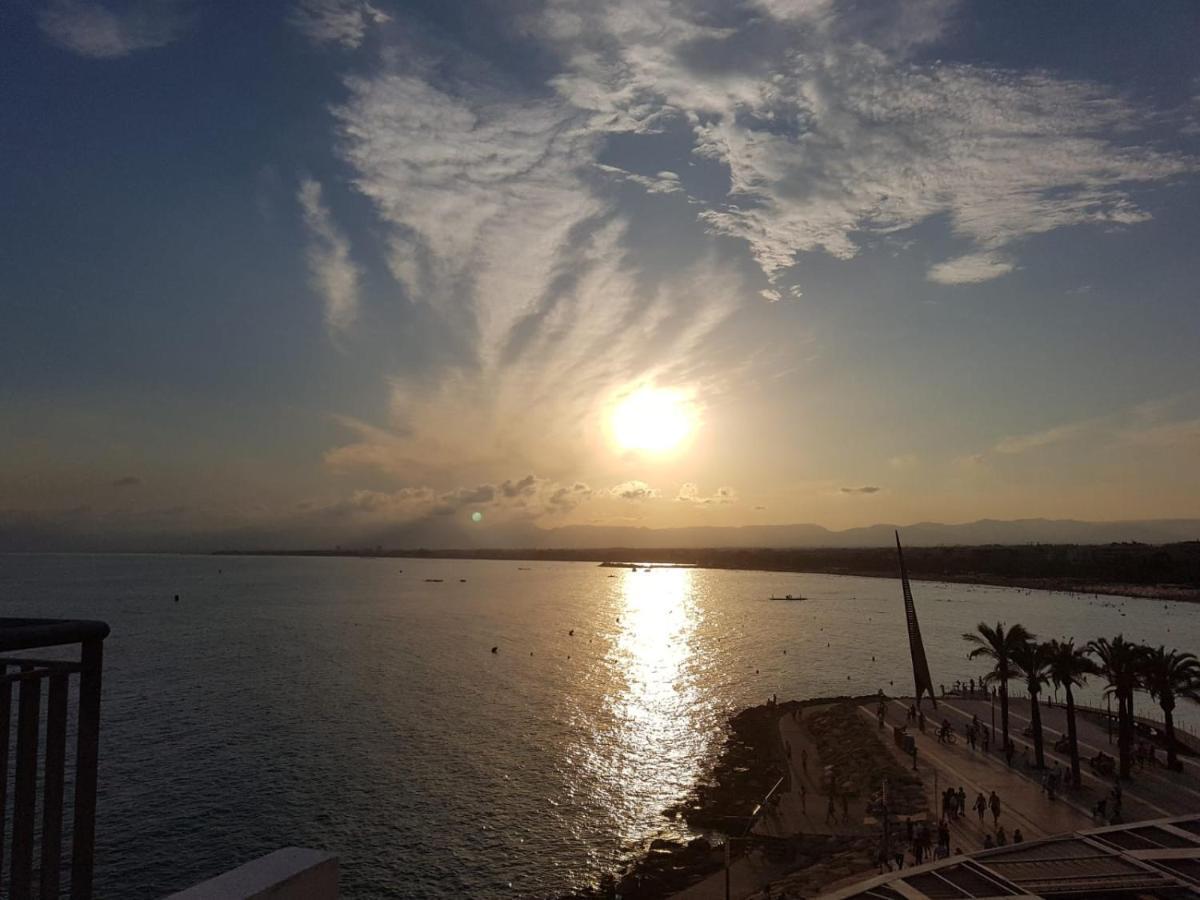 Apartamento Acantilados Vistas Mar サロウ エクステリア 写真